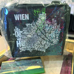 Aktentasche Buchstabenort Wien Unikat Siebdruck Sonderauflage